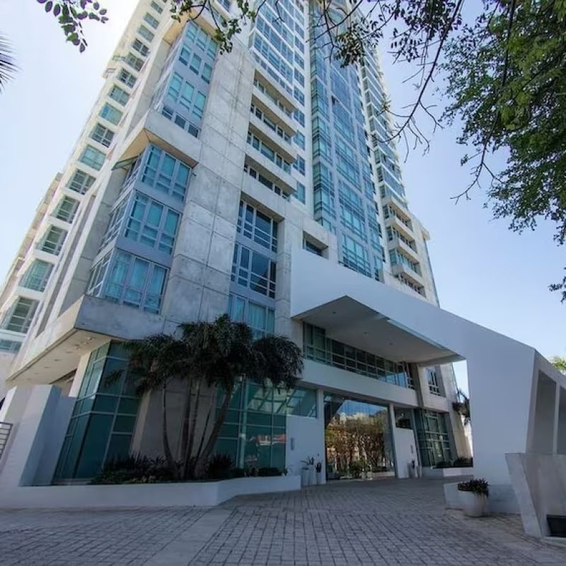 Reyes-Contractors-Group_Residencial-Projects_2